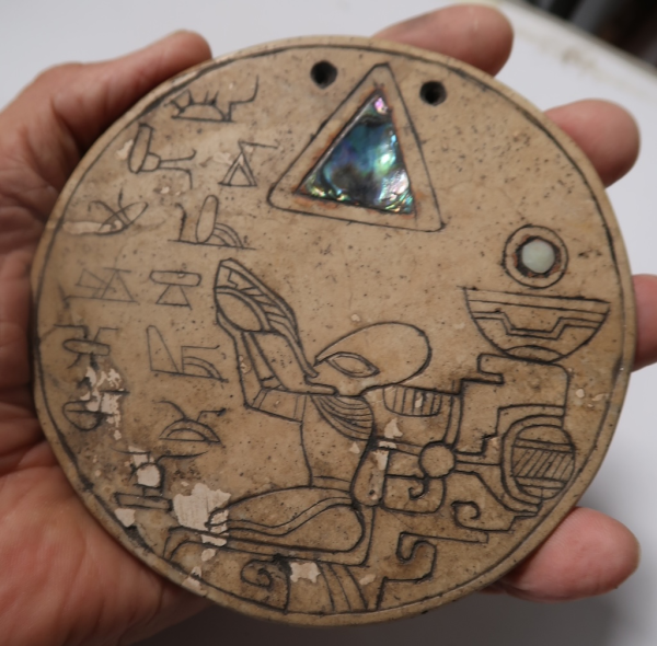 The Disc of the Triad Seer 2826-2827